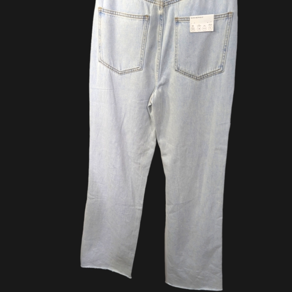 NEW....WeWoreWhat Distressed High Rise Dad Jeans...Size 28 - Picture 4 of 7